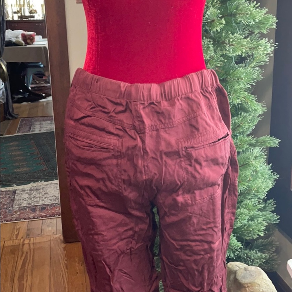 Joe Fresh Women’s Wrinkled Jogger Pants - image 5